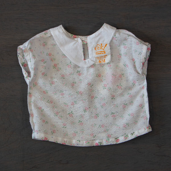 Child's vintage cotton top, white seersucker with pink rosebuds and a beautiful embroidered pocket, size 6 months